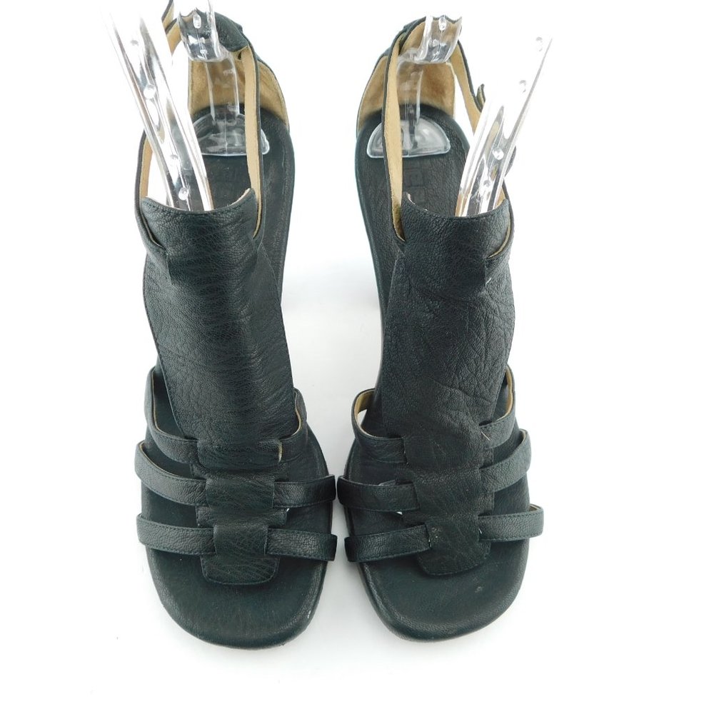 GEE WAWA Black Leather Caged Ankle Strap Heel Sandals 8